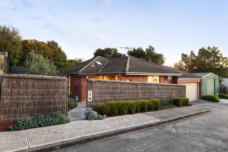 Second view of Homely unit listing, 2/37 Argyle Street, Macleod VIC 3085