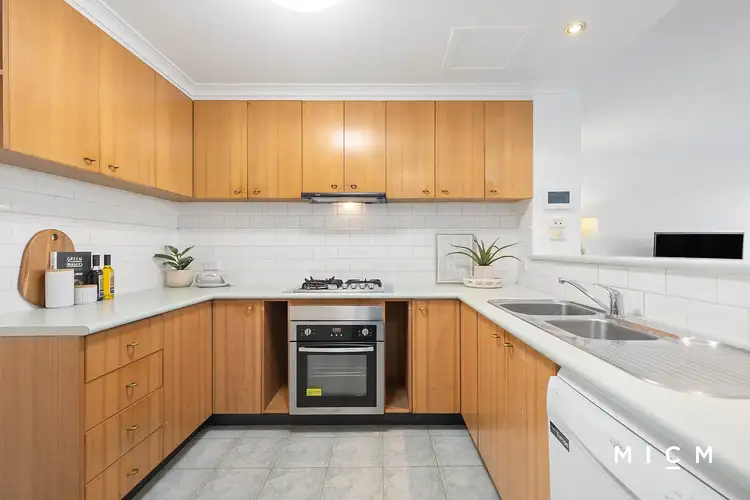 Fifth view of Homely apartment listing, 3/18 Wells Street, Southbank VIC 3006