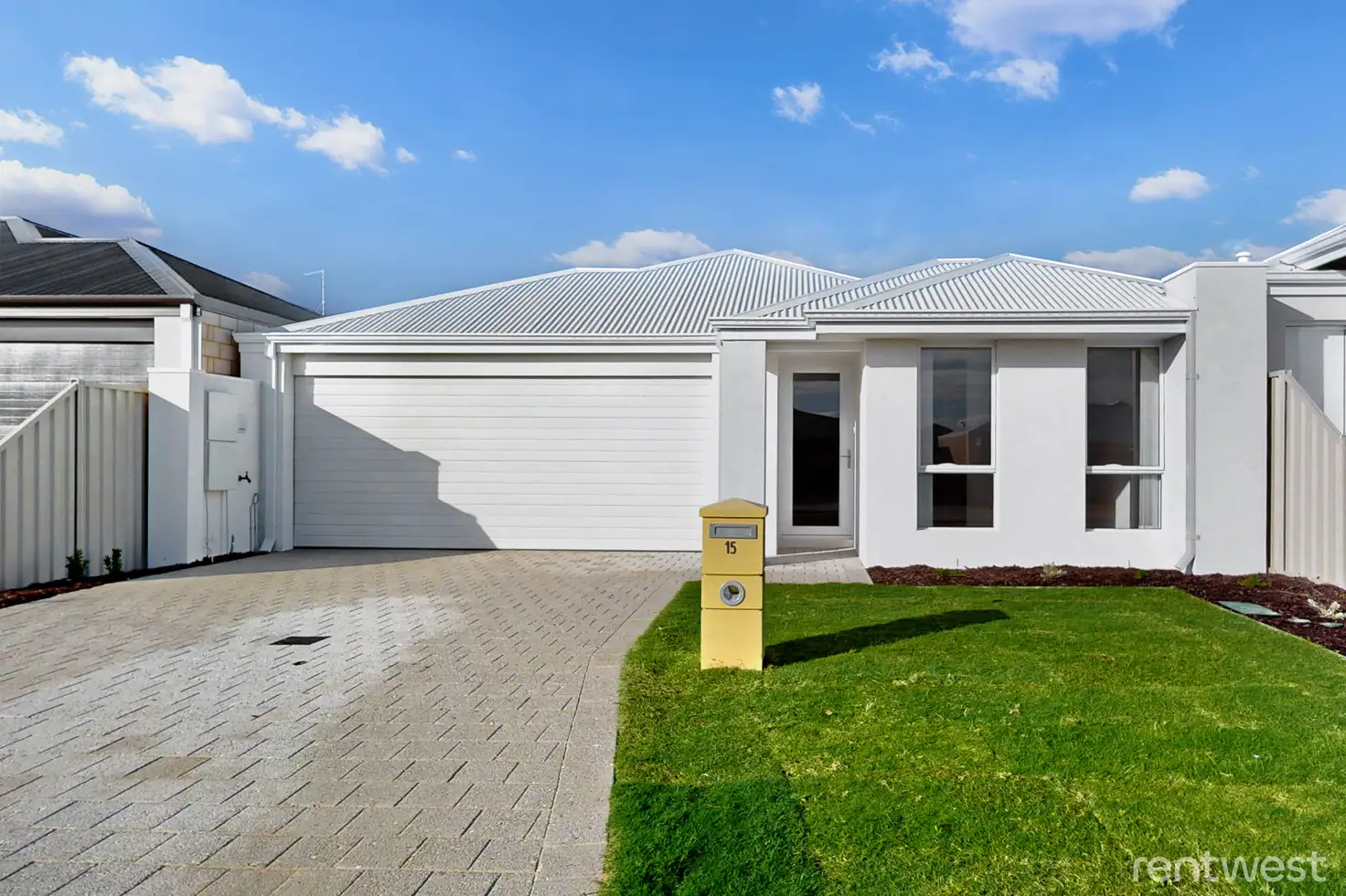 Main view of Homely house listing, 15 Palmerston Lp, Hilbert WA 6112