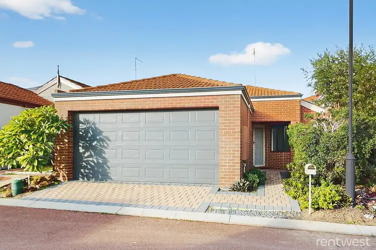 4 Stam Lane, Bicton WA 6157