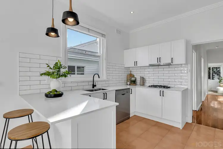 Second view of Homely unit listing, 1/6 Latrobe Street, Mentone VIC 3194