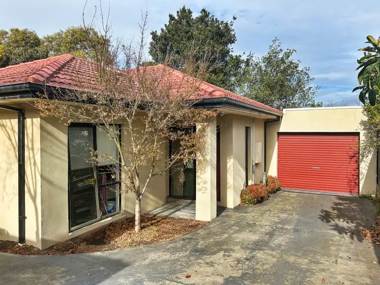 2/34 Bellara Street, Doncaster VIC 3108
