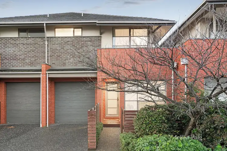 16/9-11 Manikato Avenue, Mordialloc VIC 3195