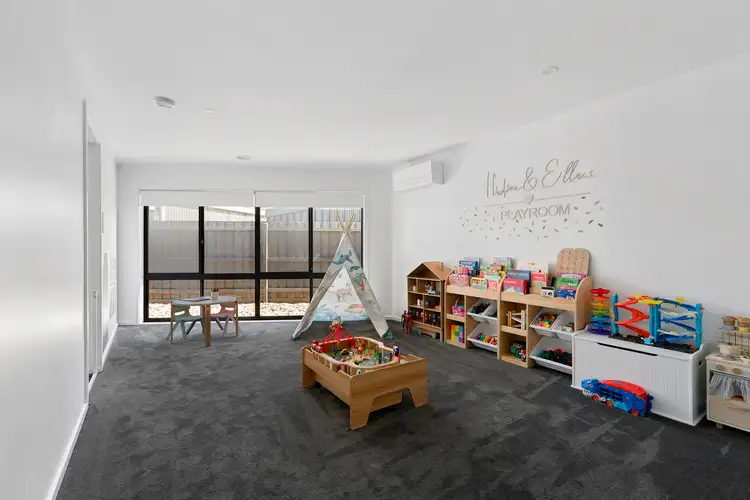 Fifth view of Homely house listing, 13 Annand Close, Cranbourne West VIC 3977