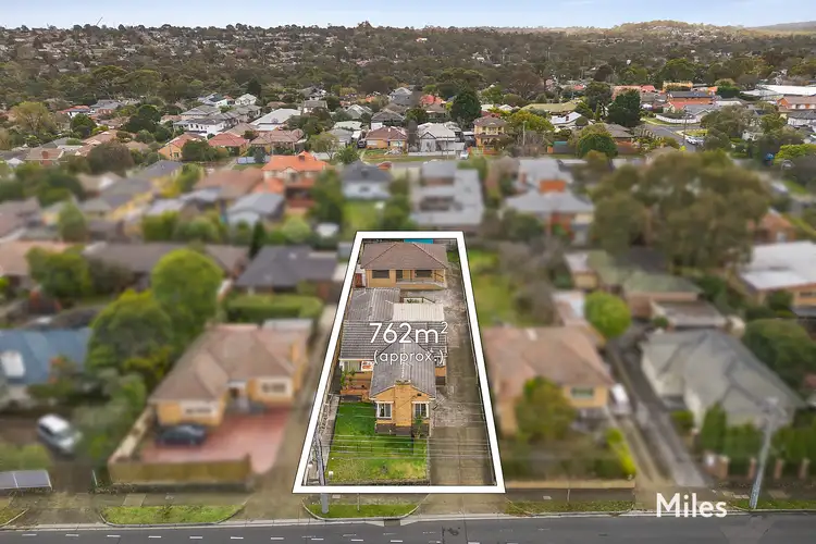 253 Lower Plenty Road, Rosanna VIC 3084