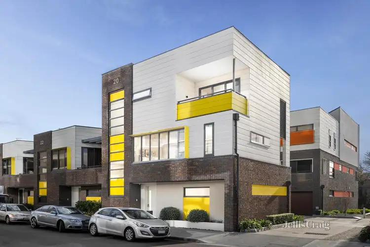 20 Waterline Place