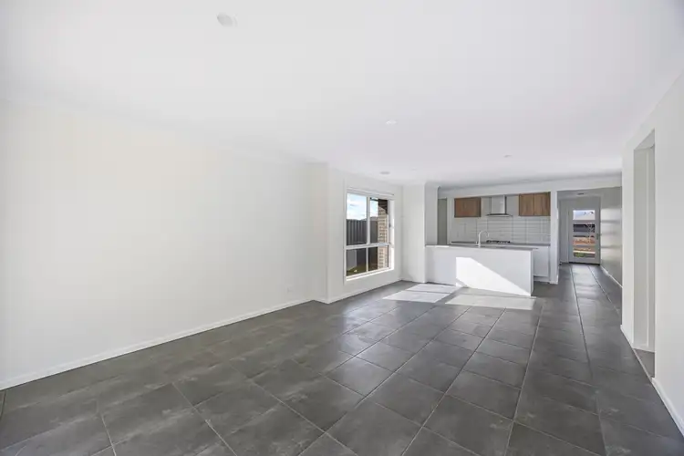 Fourth view of Homely house listing, 72 Willoby Drive, Alfredton VIC 3350