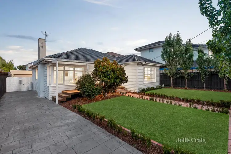 2 Shadwell Street, Cheltenham VIC 3192