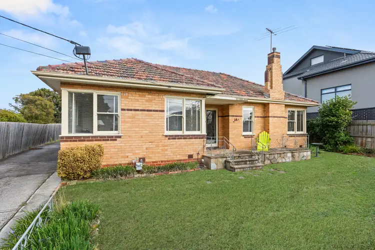 Second view of Homely block of units listing, 1,2& 3/38 Waverley Road, Chadstone VIC 3148