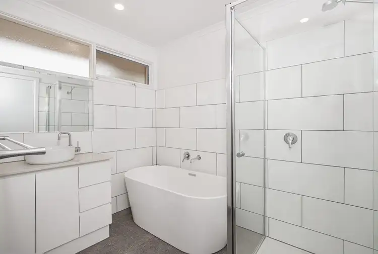 Fifth view of Homely house listing, 6 Netherbrae Road, Frankston VIC 3199