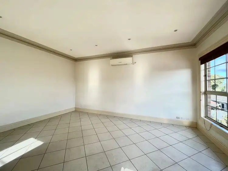 Fifth view of Homely apartment listing, 2/1 Errol Avenue, Brunswick VIC 3056