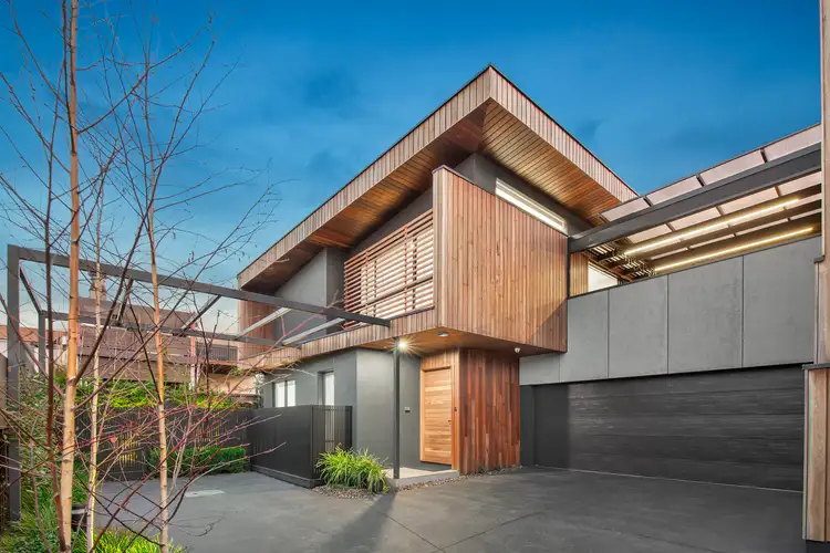 12 Curlew Court
