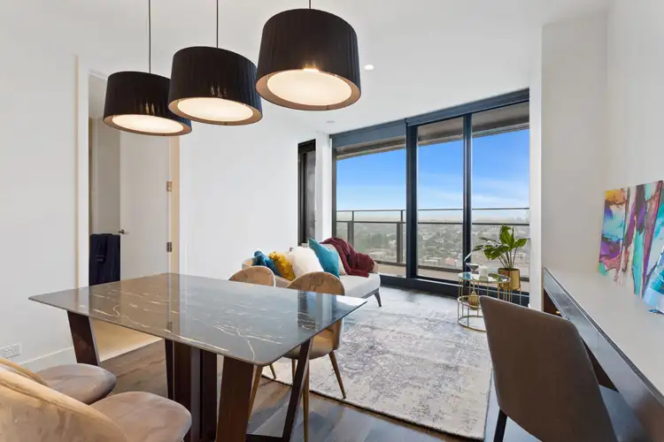 1 Almeida Crescent