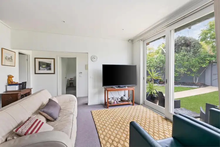 Fifth view of Homely unit listing, 2/8 Spring Road, Malvern VIC 3144