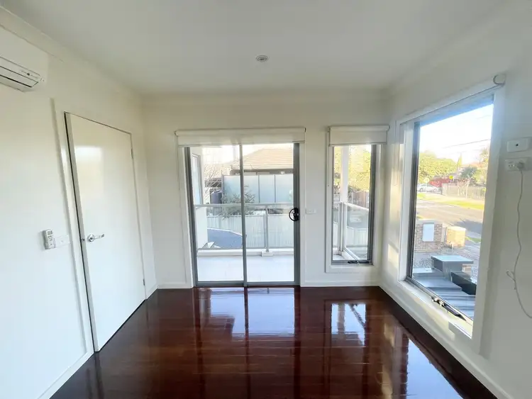 Fourth view of Homely townhouse listing, 2/36 Rosehill Road, Niddrie VIC 3042