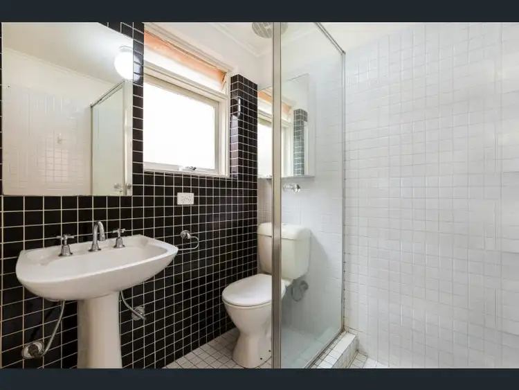 Fifth view of Homely apartment listing, 1/34 Lillimur Road, Ormond VIC 3204