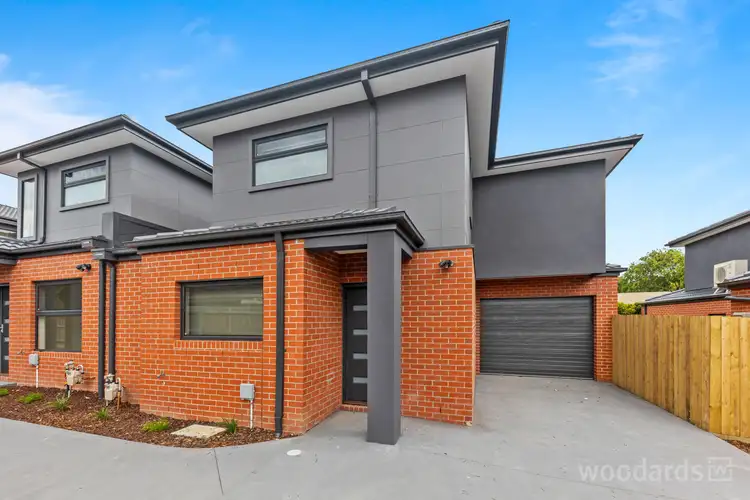 2/17 Barcelona Street, Box Hill VIC 3128