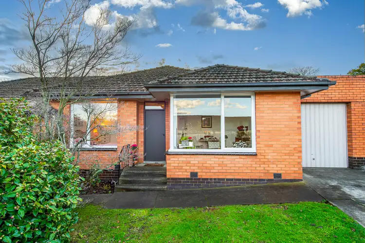 61 Blackburn Road
