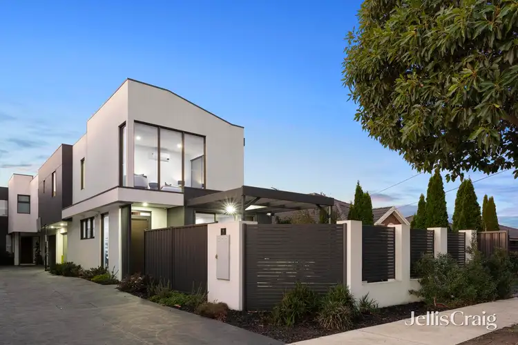 4/27 Elizabeth Street, Bentleigh East VIC 3165