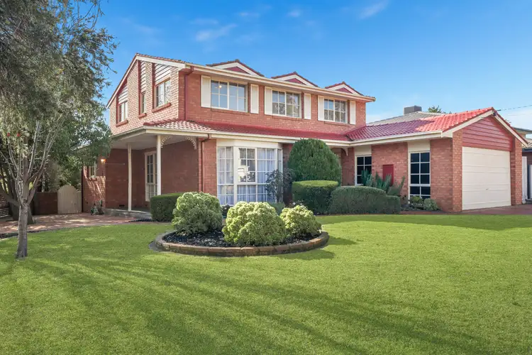 1 Buxton Court, Wheelers Hill VIC 3150