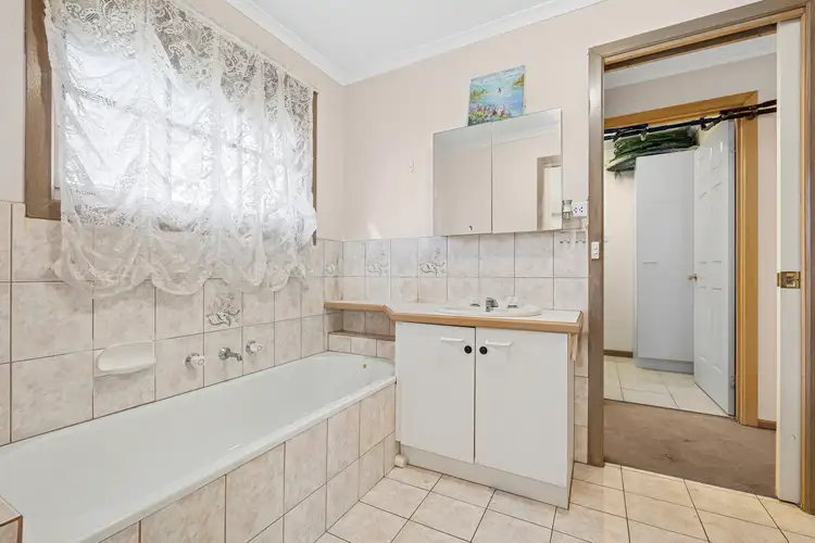 Sixth view of Homely unit listing, 2/1 Richard Street, Glen Waverley VIC 3150