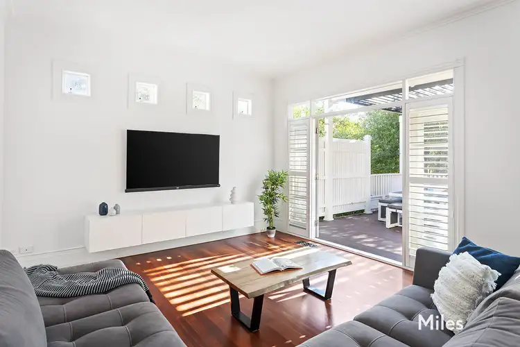 Third view of Homely townhouse listing, 2/5 Jolliffe Crescent, Rosanna VIC 3084