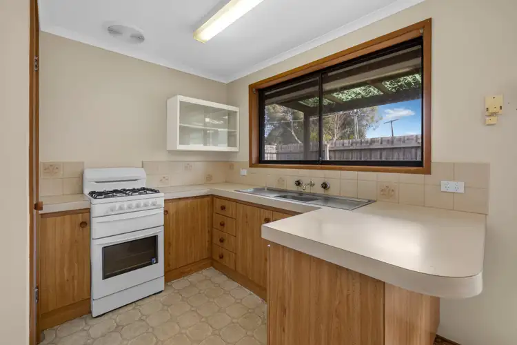 Sixth view of Homely unit listing, 1/1 Jamieson Court, Pakenham VIC 3810