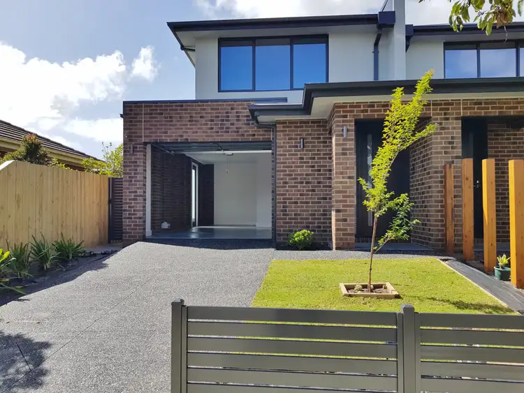 Main view of Homely townhouse listing, 11B Mortimore Street, Bentleigh VIC 3204