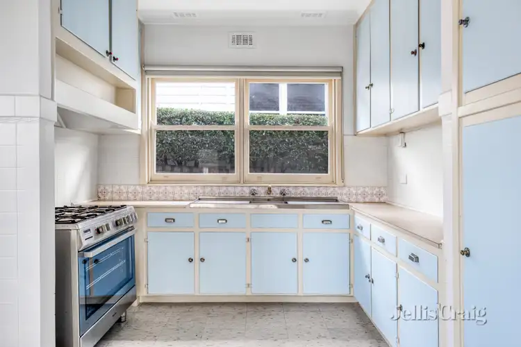 1/11 Silk Street, Rosanna VIC 3084