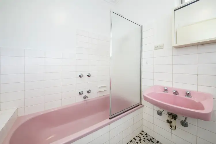 Fourth view of Homely apartment listing, 8/11 Parker Street, Ormond VIC 3204