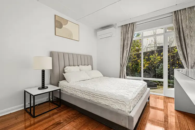 Fourth view of Homely apartment listing, 2/52 Grange Road, Toorak VIC 3142
