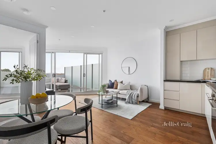 Main view of Homely unit listing, 302/105 Upper Heidelberg Road, Ivanhoe VIC 3079
