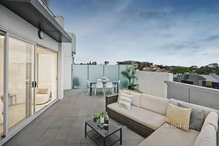 Third view of Homely unit listing, 302/105 Upper Heidelberg Road, Ivanhoe VIC 3079