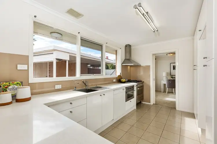 5 Clitus Street, Glen Waverley VIC 3150