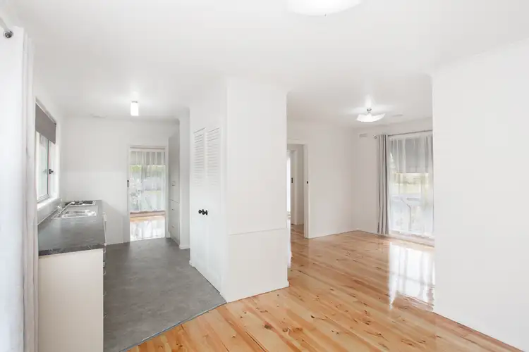 Second view of Homely house listing, 19 Windsor Avenue, Alfredton VIC 3350
