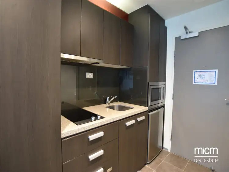 Third view of Homely studio listing, 1402/181 ABeckett Street, Melbourne VIC 3000