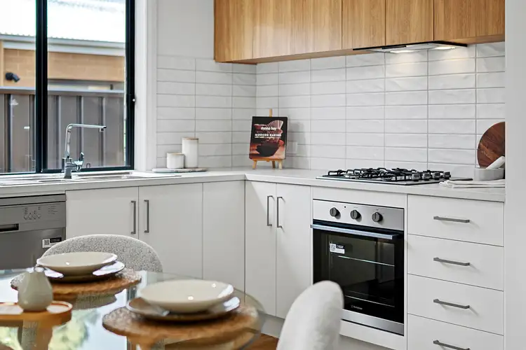 Fourth view of Homely townhouse listing, 1/180 King Street, Bendigo VIC 3550