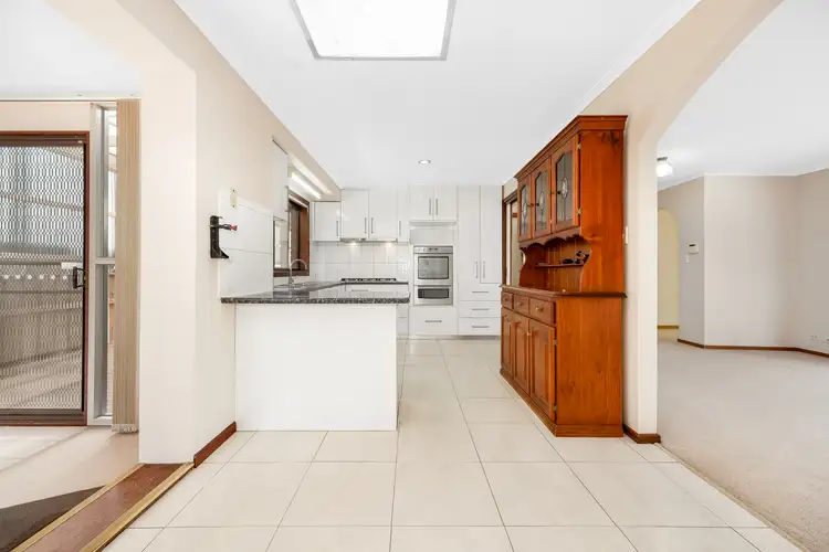 Fourth view of Homely unit listing, 2/7 Tara Place, Dandenong North VIC 3175