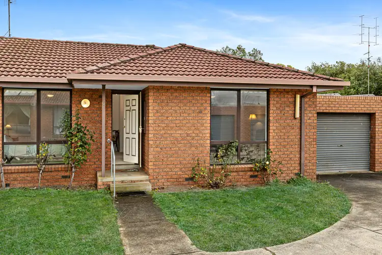 6/4 Wall Street, Sebastopol VIC 3356