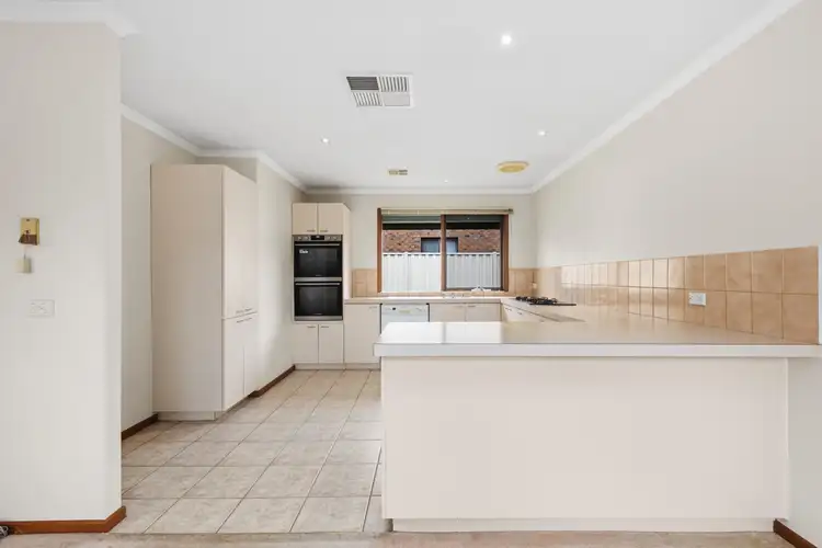 Fifth view of Homely house listing, 1/20-22 Kristen Cl, Glen Waverley VIC 3150