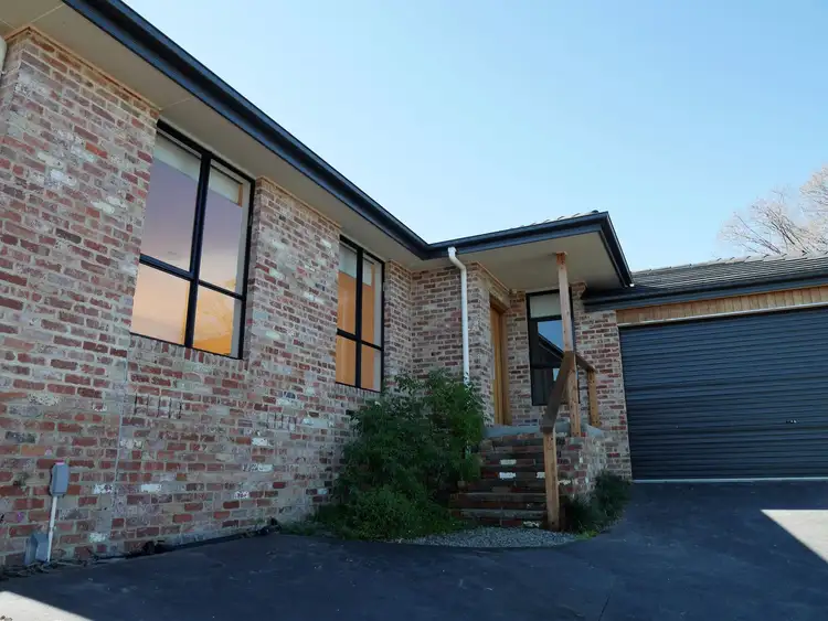 Main view of Homely house listing, 27 Bridges Avenue, Mooroolbark VIC 3138