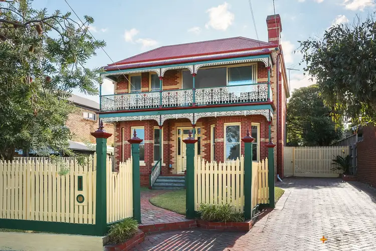 23 Ti-Tree Grove East, Parkdale VIC 3195