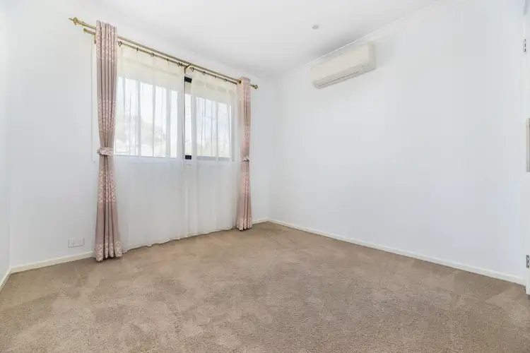 Fifth view of Homely townhouse listing, 2/17 Ingleside Crescent, Glen Waverley VIC 3150