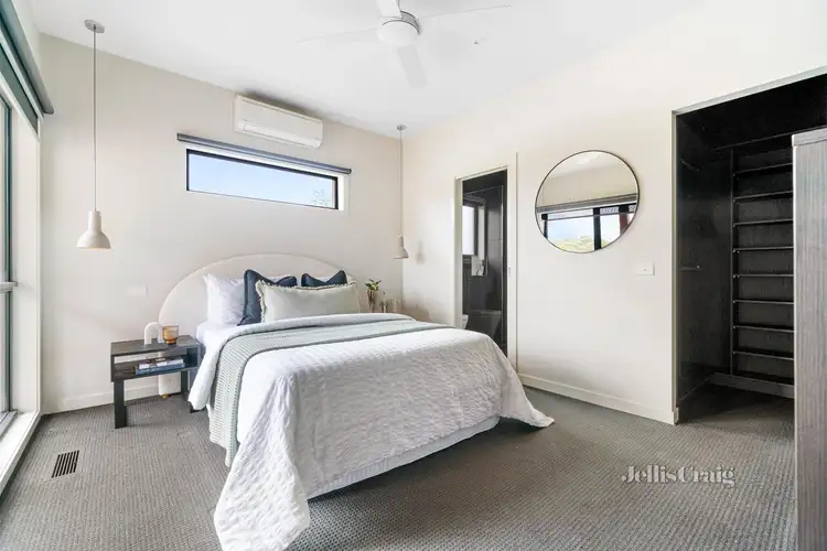 Fourth view of Homely house listing, 2/11 Walsh Street, Eltham VIC 3095
