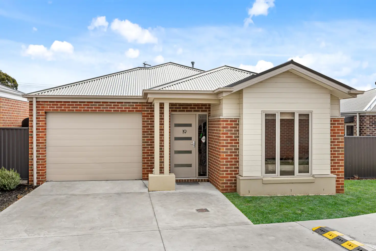 Main view of Homely house listing, 19 Kevlar Close, Canadian VIC 3350