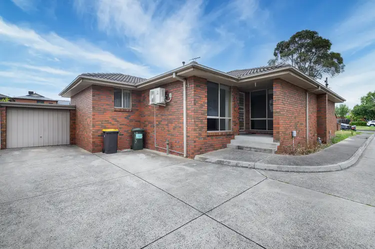 2/19 Logie Street, Oakleigh VIC 3166