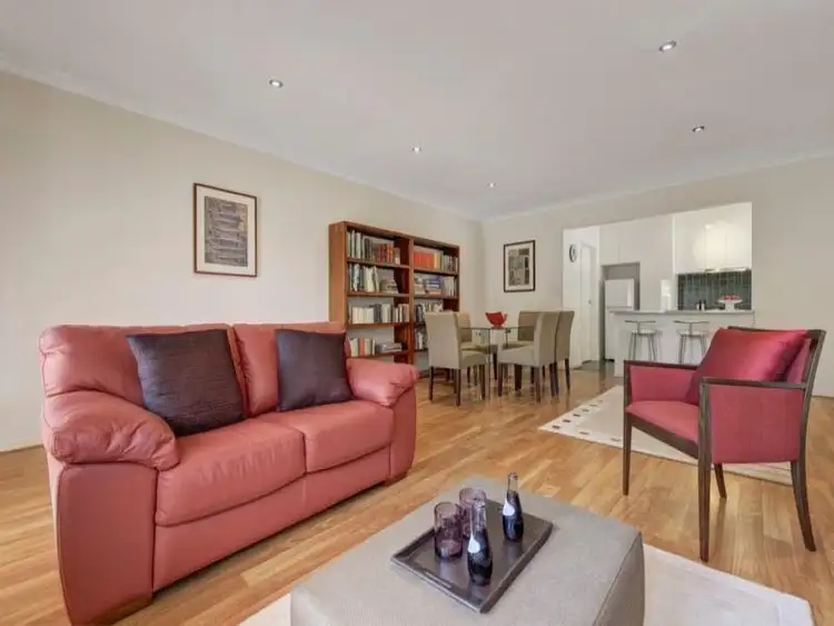 Second view of Homely unit listing, 2/141 Maltravers Road, Ivanhoe VIC 3079