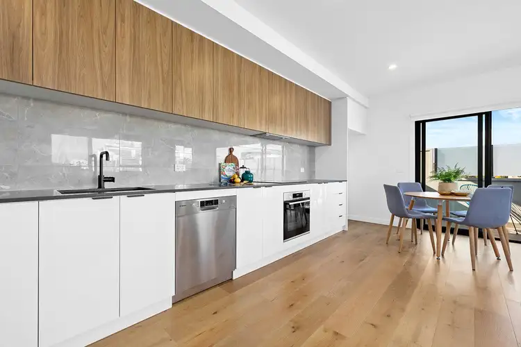 Third view of Homely apartment listing, 204/2 Malane Street, Bentleigh East VIC 3165