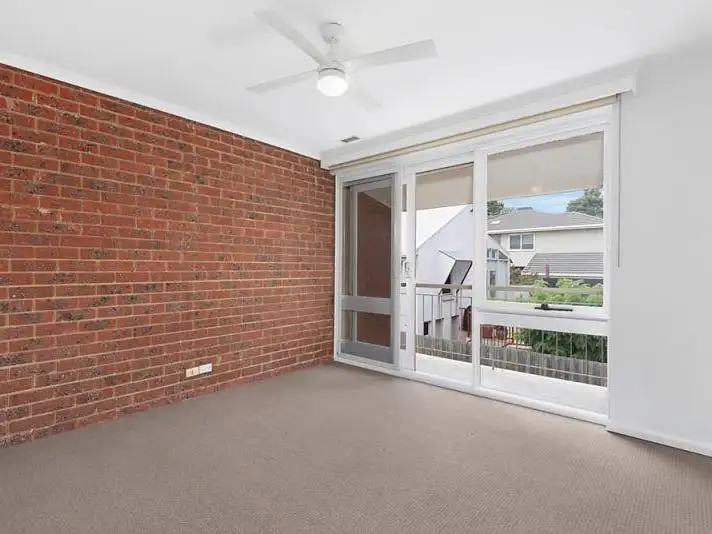 Second view of Homely unit listing, 5/96 Locksley Road, Ivanhoe VIC 3079