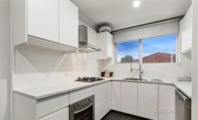 Main view of Homely apartment listing, 4/11 Glen Orme Avenue, Mckinnon VIC 3204